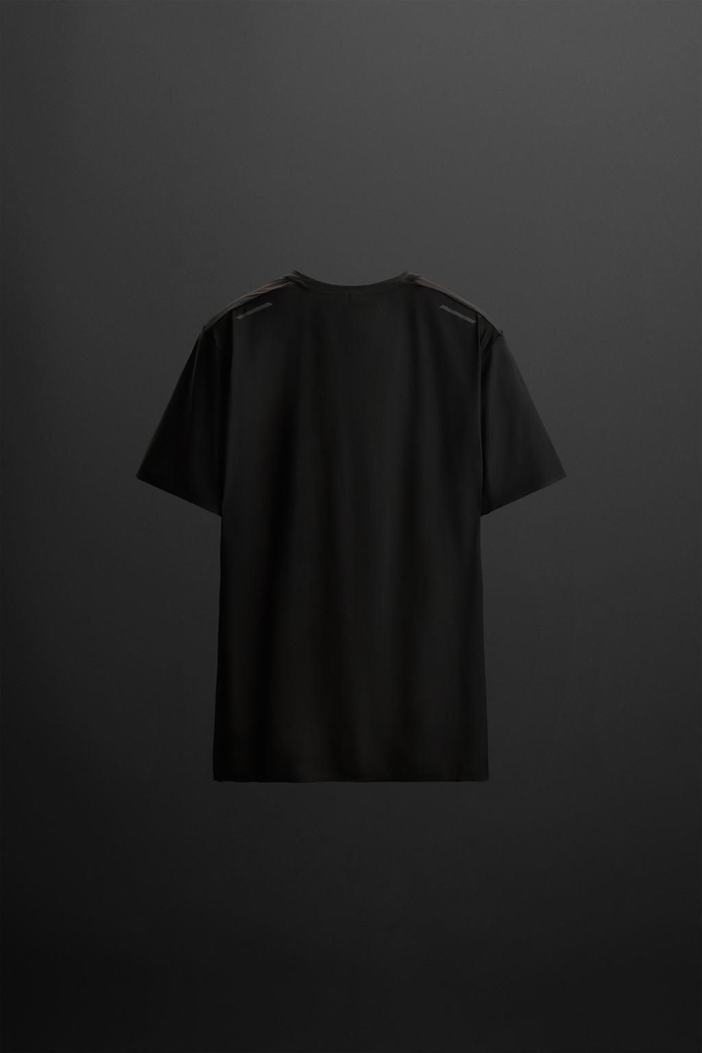 LIGHTWEIGHT TECHNICAL T-SHIRT - Zara фото 20