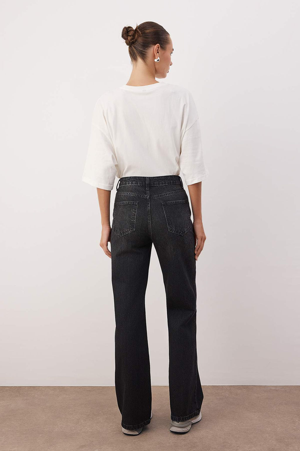 Antrasit Yuksek Bel Wide Leg Jeans TWOSS24JE00080