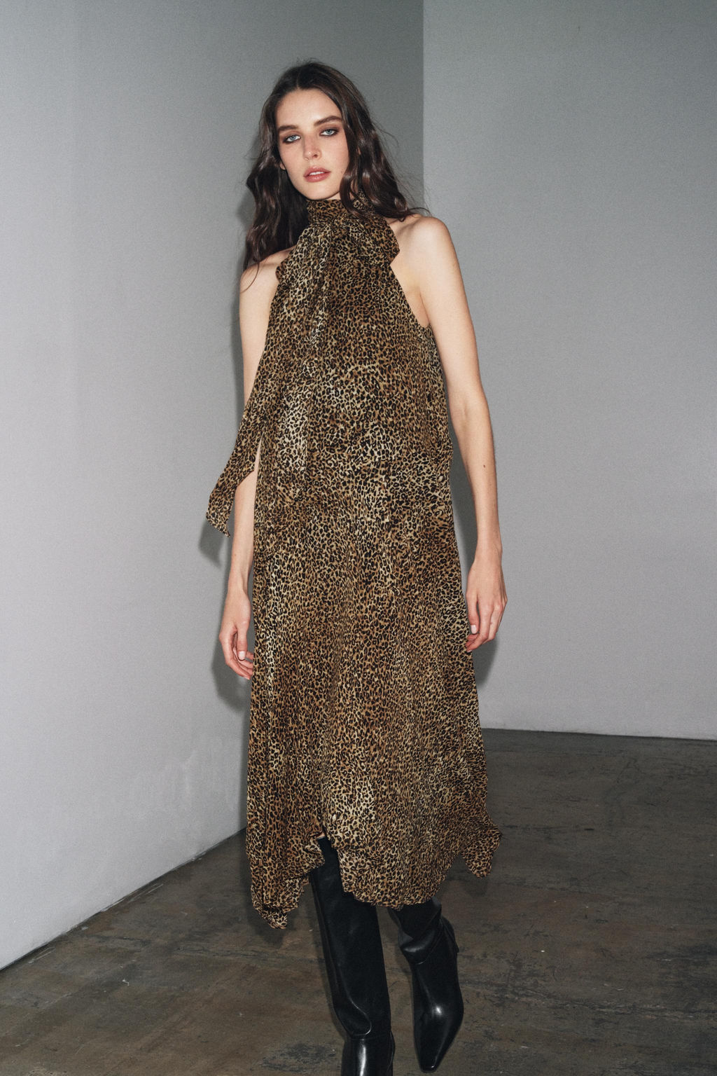 ZW COLLECTION ANIMAL PRINT HALTER DRESS - Zara фото 3
