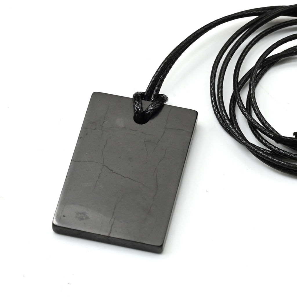 Кулон из шунгита "Прямоугольник" 20*30мм, полированный