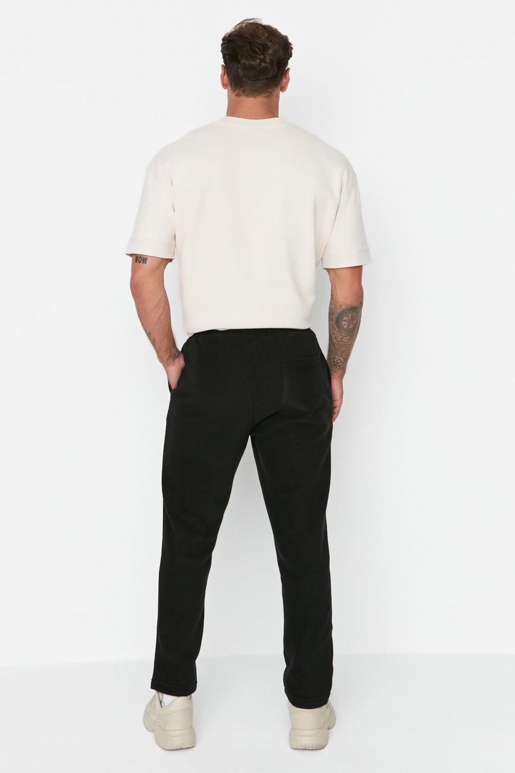 TRENDYOL MAN Siyah Regular/Normal Kesim Etiket Aplike Lastik Paca Anti-pilling Polar Esofman Alt? TMNAW23EA00061 - Trendyolmilla фото 13