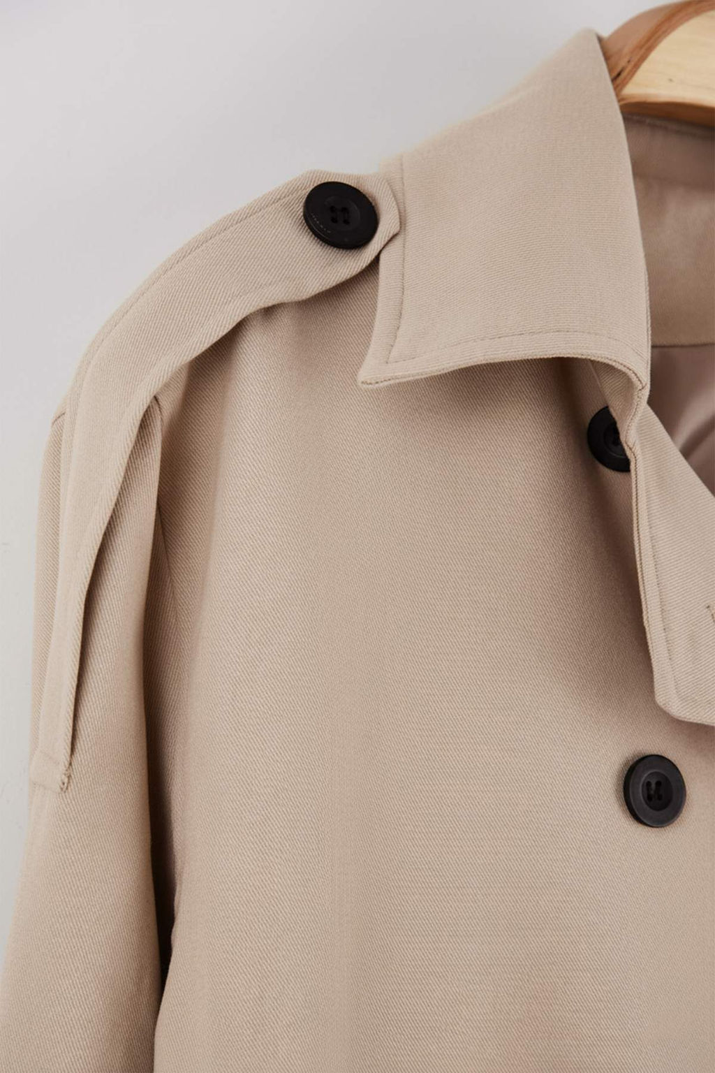 Bej Kruvaze Oversize K?sa Trenckot TWOAW26TR00020 - Trendyolmilla фото 7