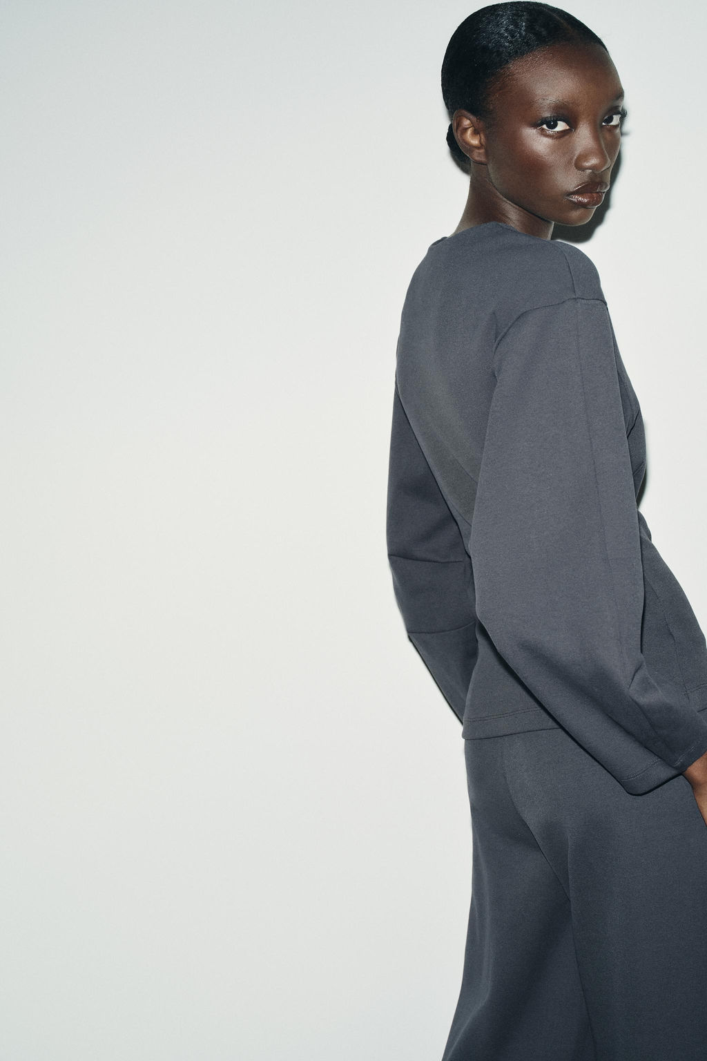 INTERLOCK TOP WITH DARTS - Zara фото 4