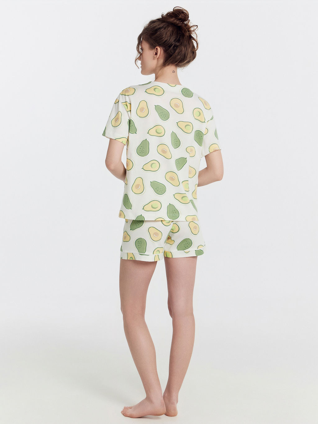 Комплект женский (жакет, шорты) молочно-бежевый с авокадо авокадо на св.молочном1 592348 - Mark formelle фото 6