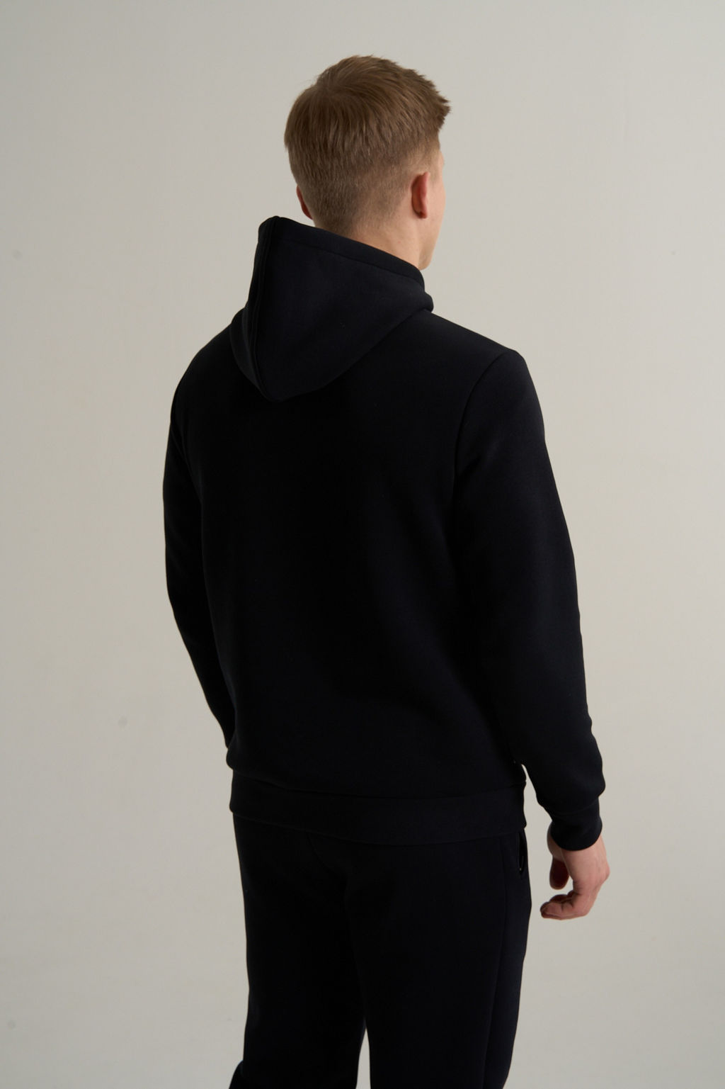 Худи Черный KT Sweat Hoodie - Anta фото 4