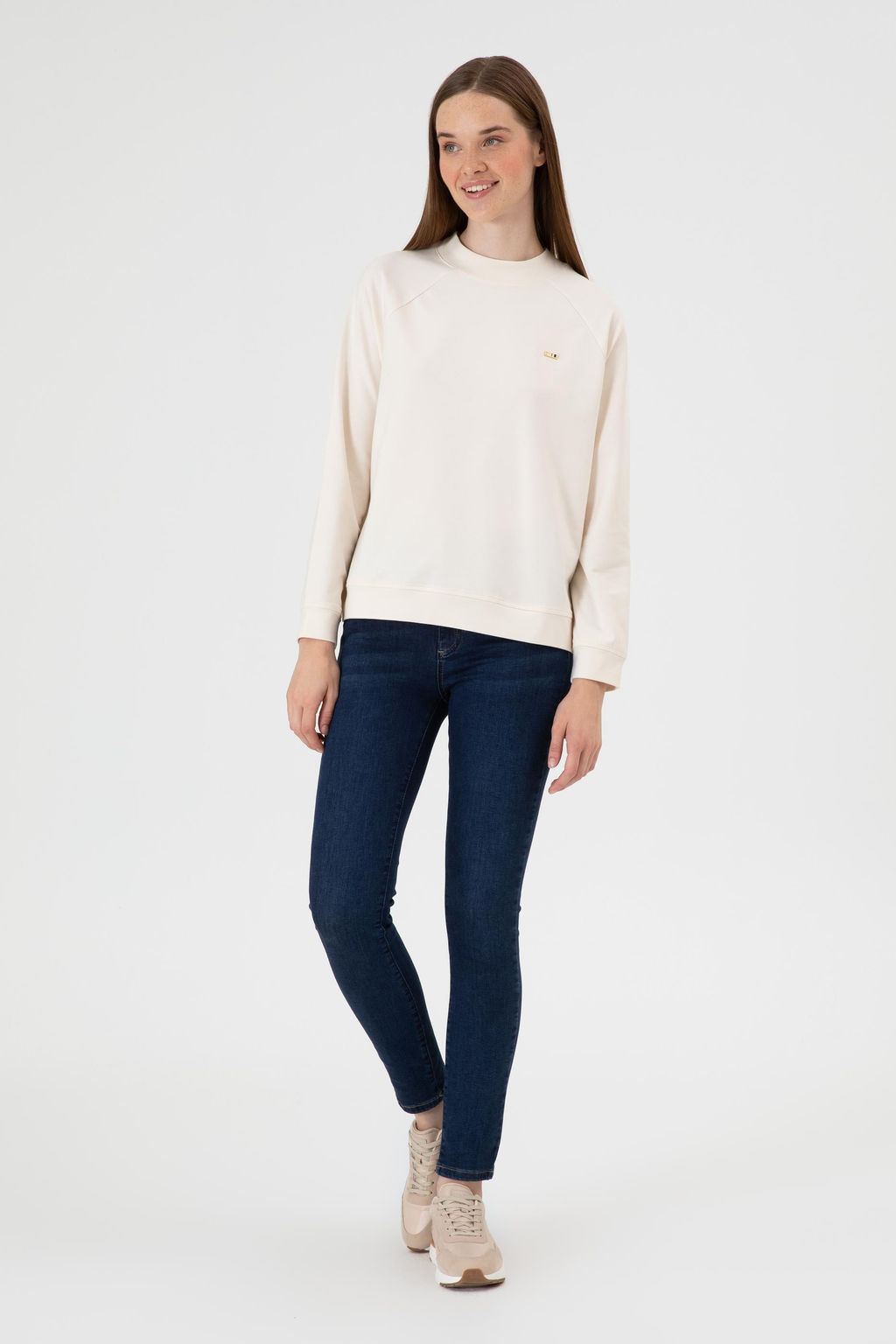 Kad_n Krem Regular Bisiklet Yaka Basic Sweatsh_rt