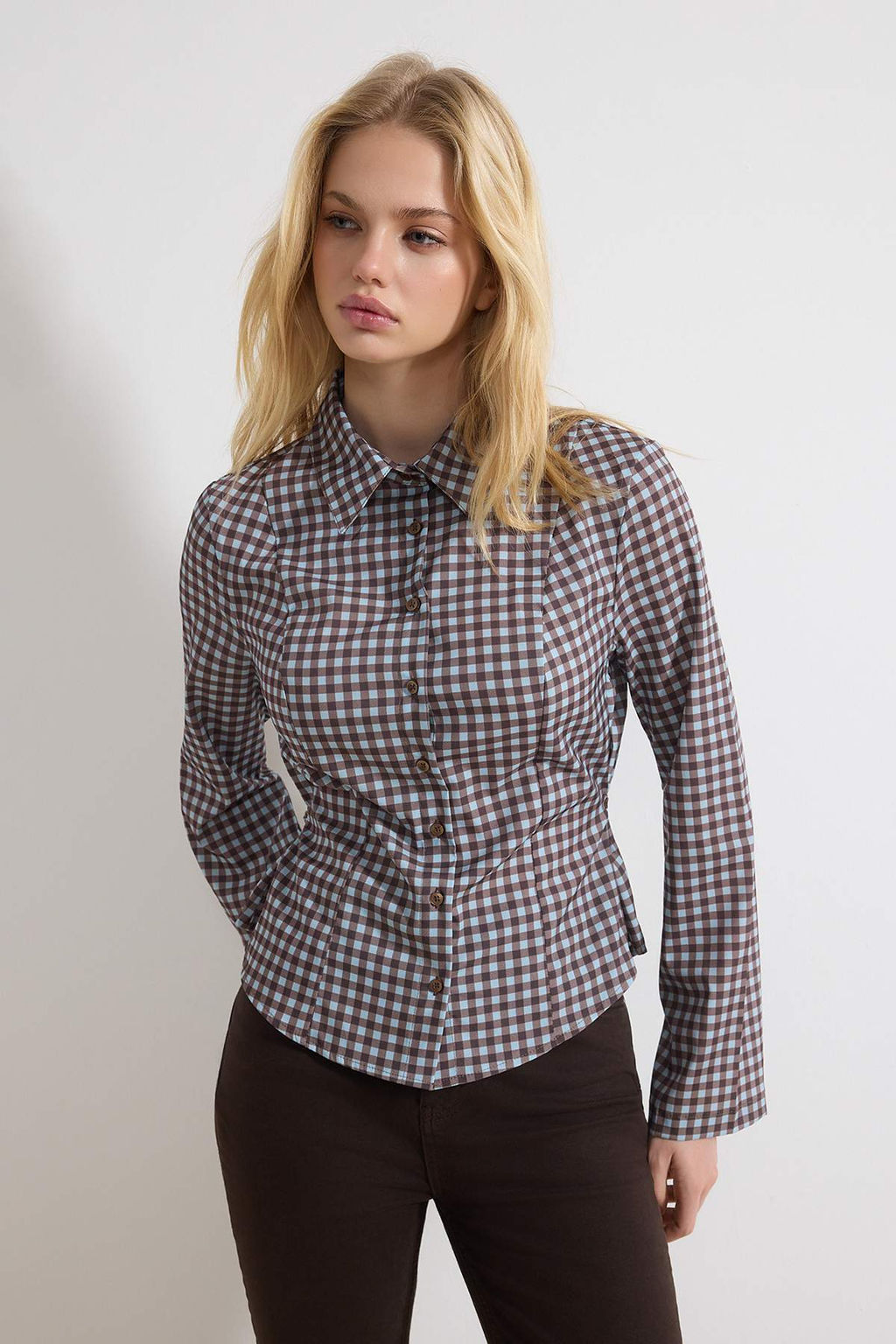 Sar?-Cok Renkli Belden Buzgulu Fitted Kollar? Genis Gomlek TWOAW26GO00013