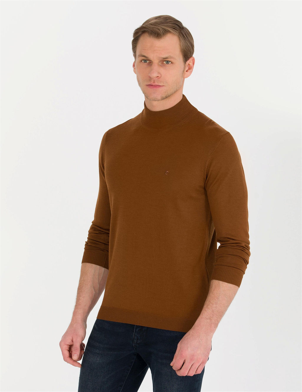 Taba Slim Fit Yar_m Bal_k__ Yaka Y_n Kar___ml_ Basic Triko Kazak - Pierre cardin фото 3