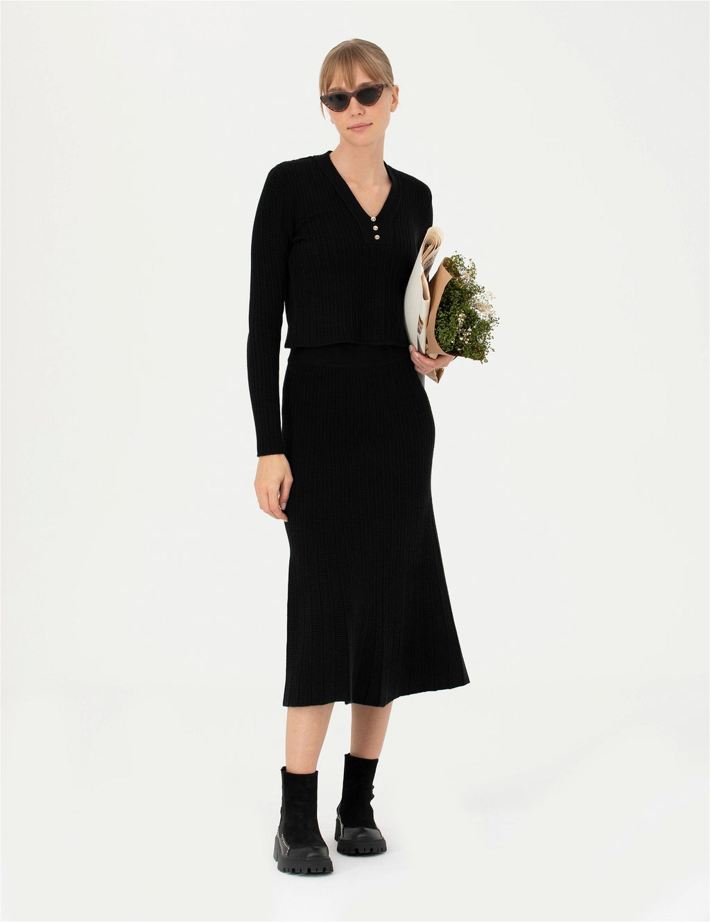 Siyah Ex Slim Fit V Yaka Kazak