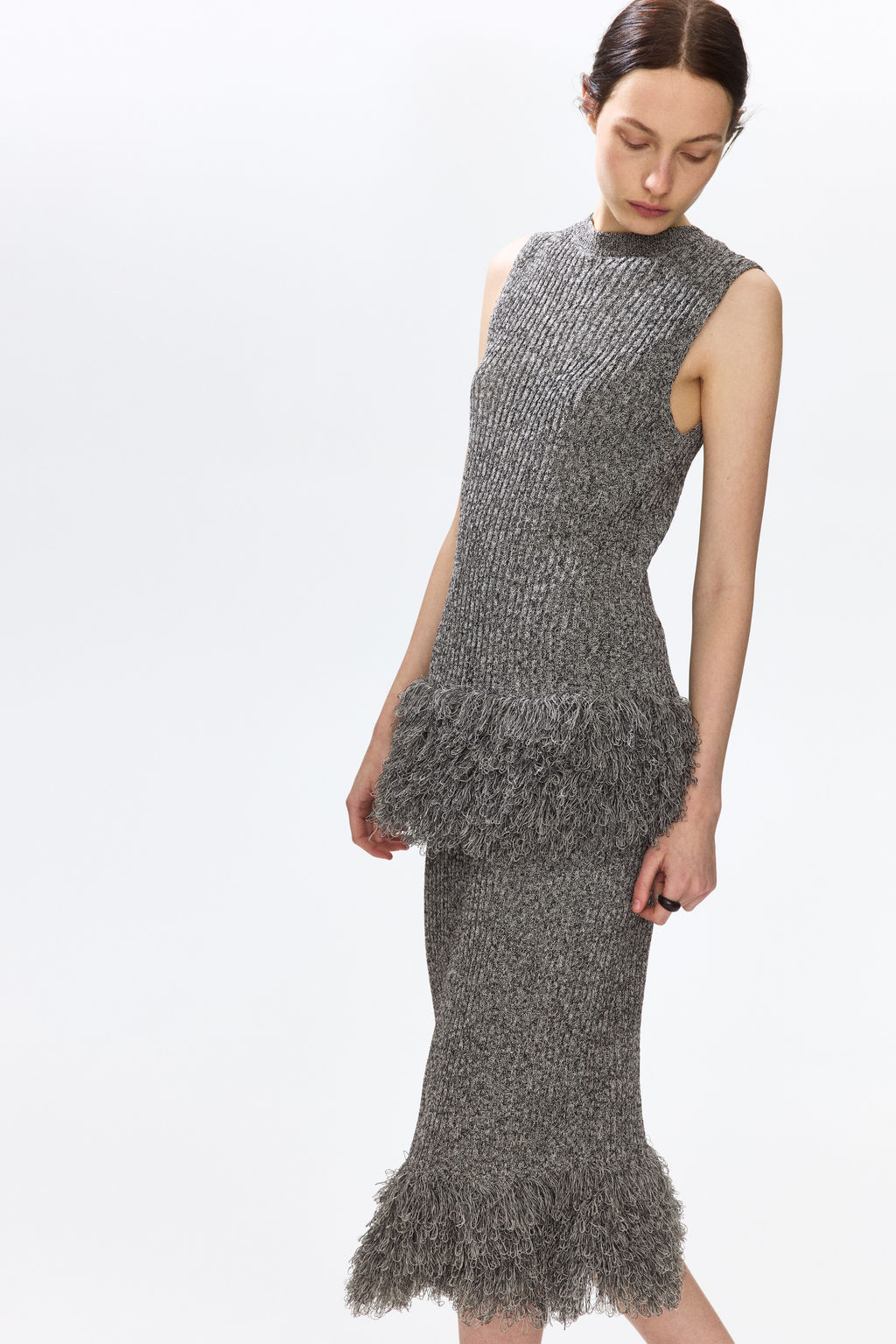 Falda en punto de canal? con flecos - H&m фото 2