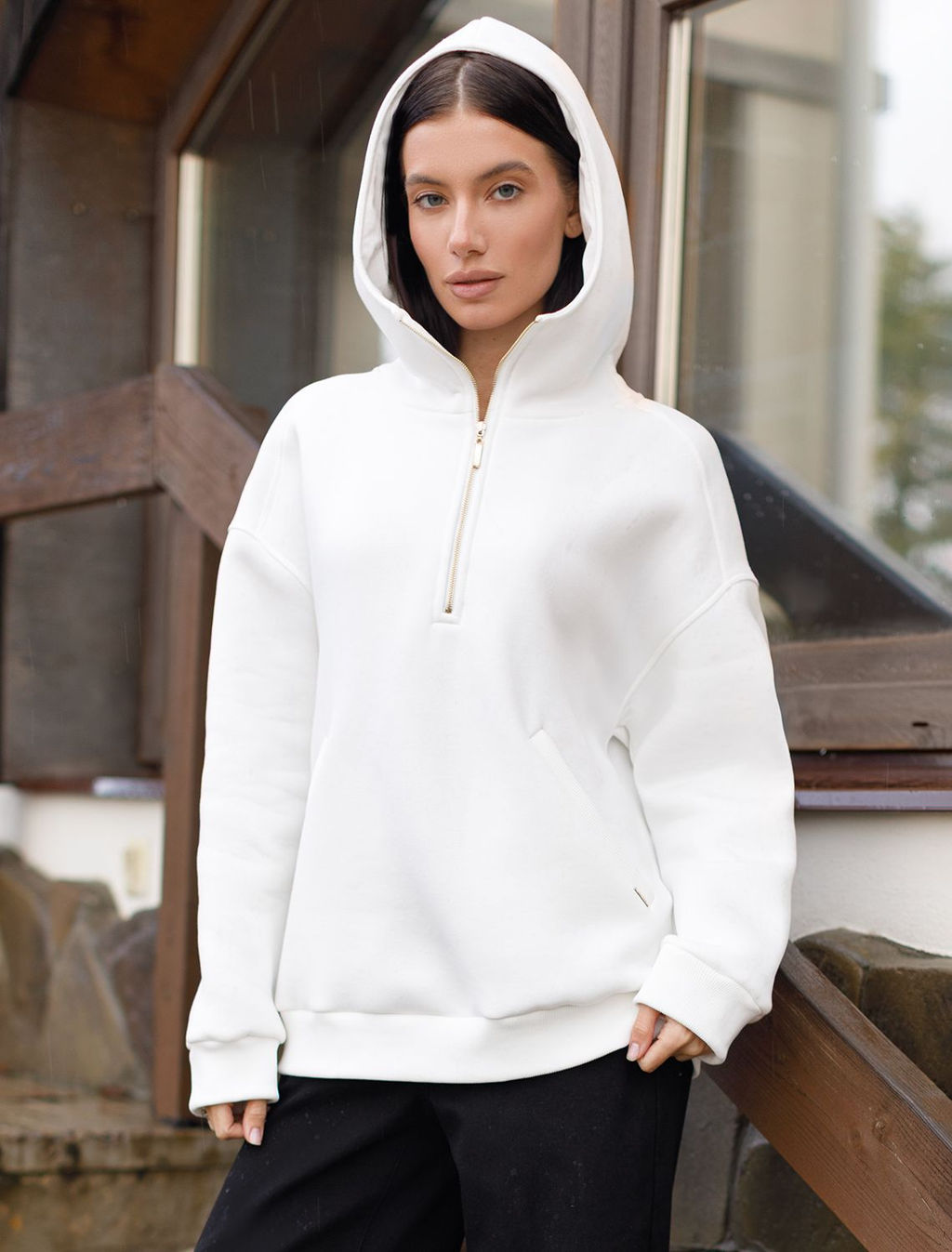 D49.059 Джемпер женский белый