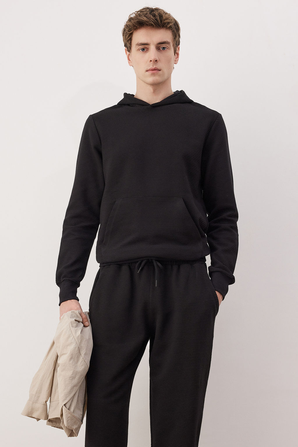 Lacivert Regular/Normal Kesim Kapusonlu Dokulu Sweatshirt TMNAW26SW00068 - Trendyolmilla фото 16