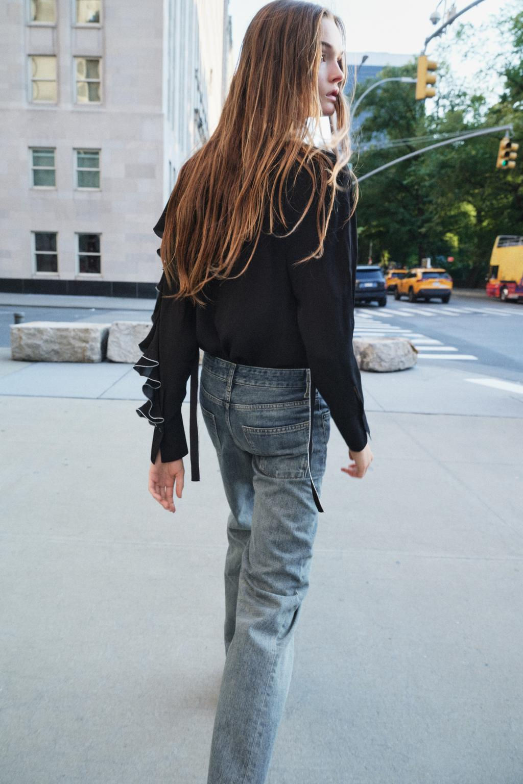 ZW COLLECTION RELAXED FIT MID-RISE JEANS - Zara фото 4