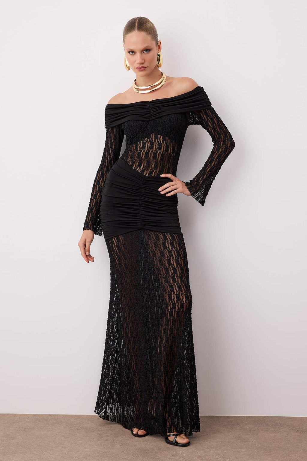 Siyah Bal?k Form Carmen Yaka Dantel Orme S?k Maxi Abiye Gece Mezuniyet Elbisesi TPRAW26AE00016 - Trendyolmilla фото 2