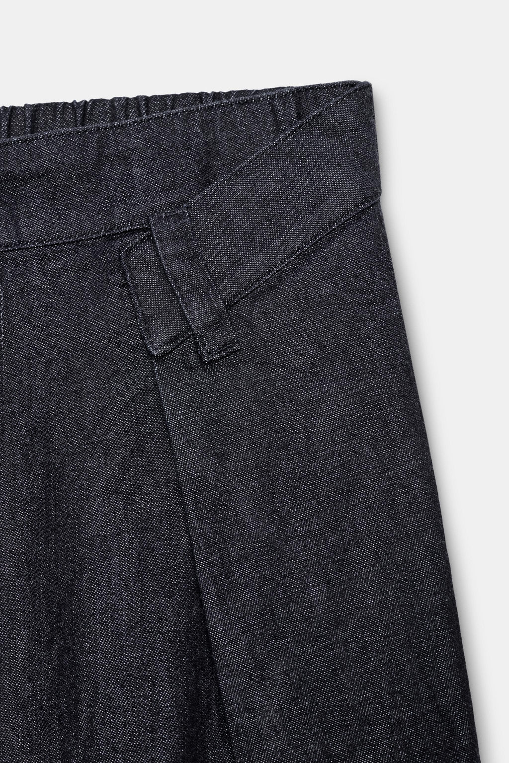 PLEATED DENIM-EFFECT TROUSERS - Zara фото 10