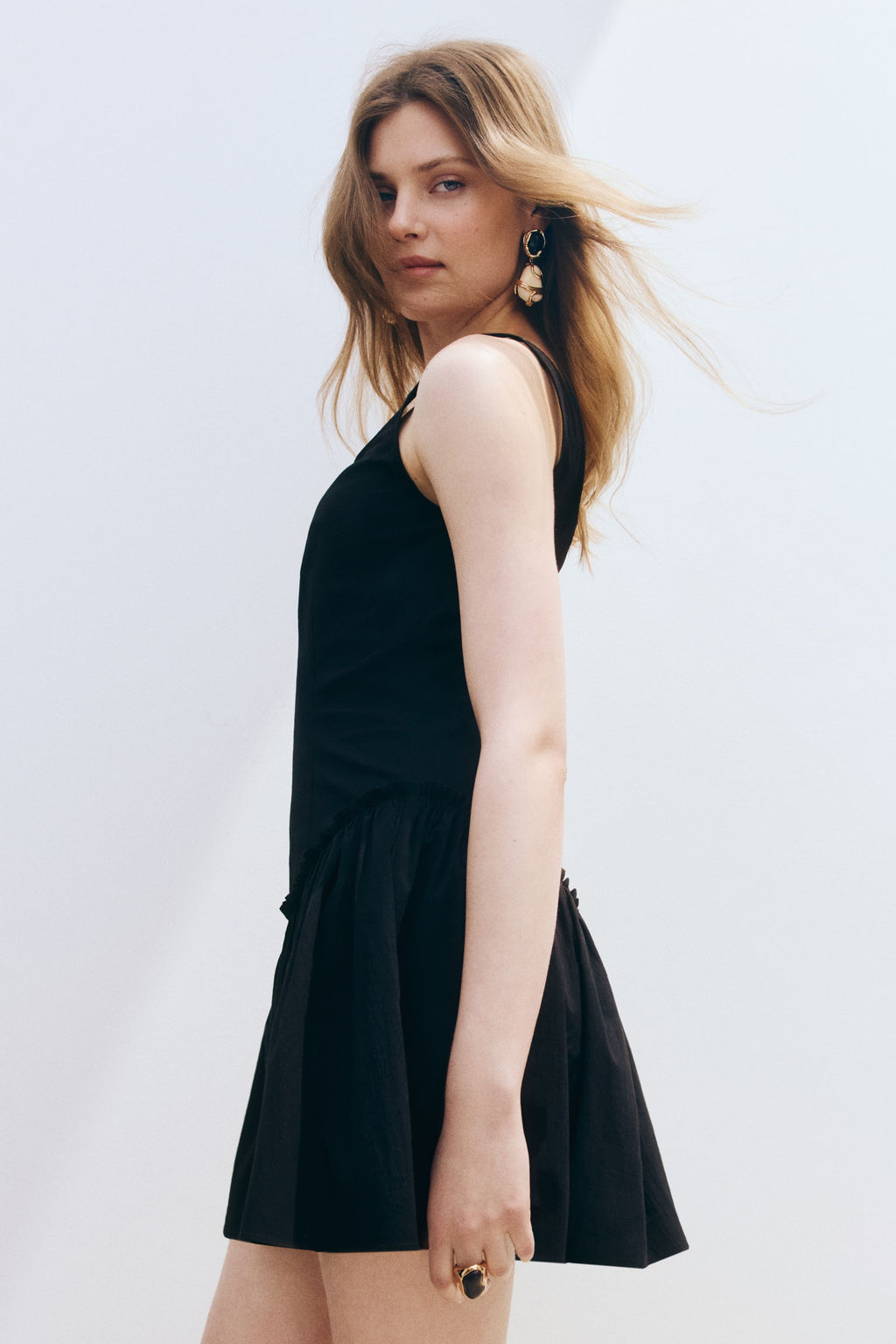 Flared-skirt cr?pe dress - H&m фото 4