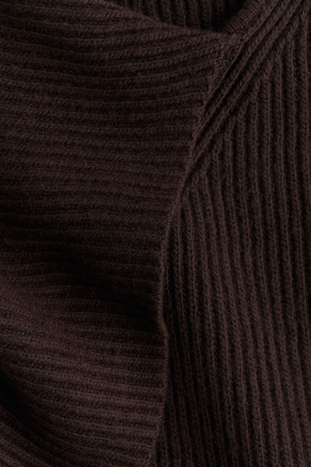Jersey en punto de canal? con cuello bufanda - H&m фото 3