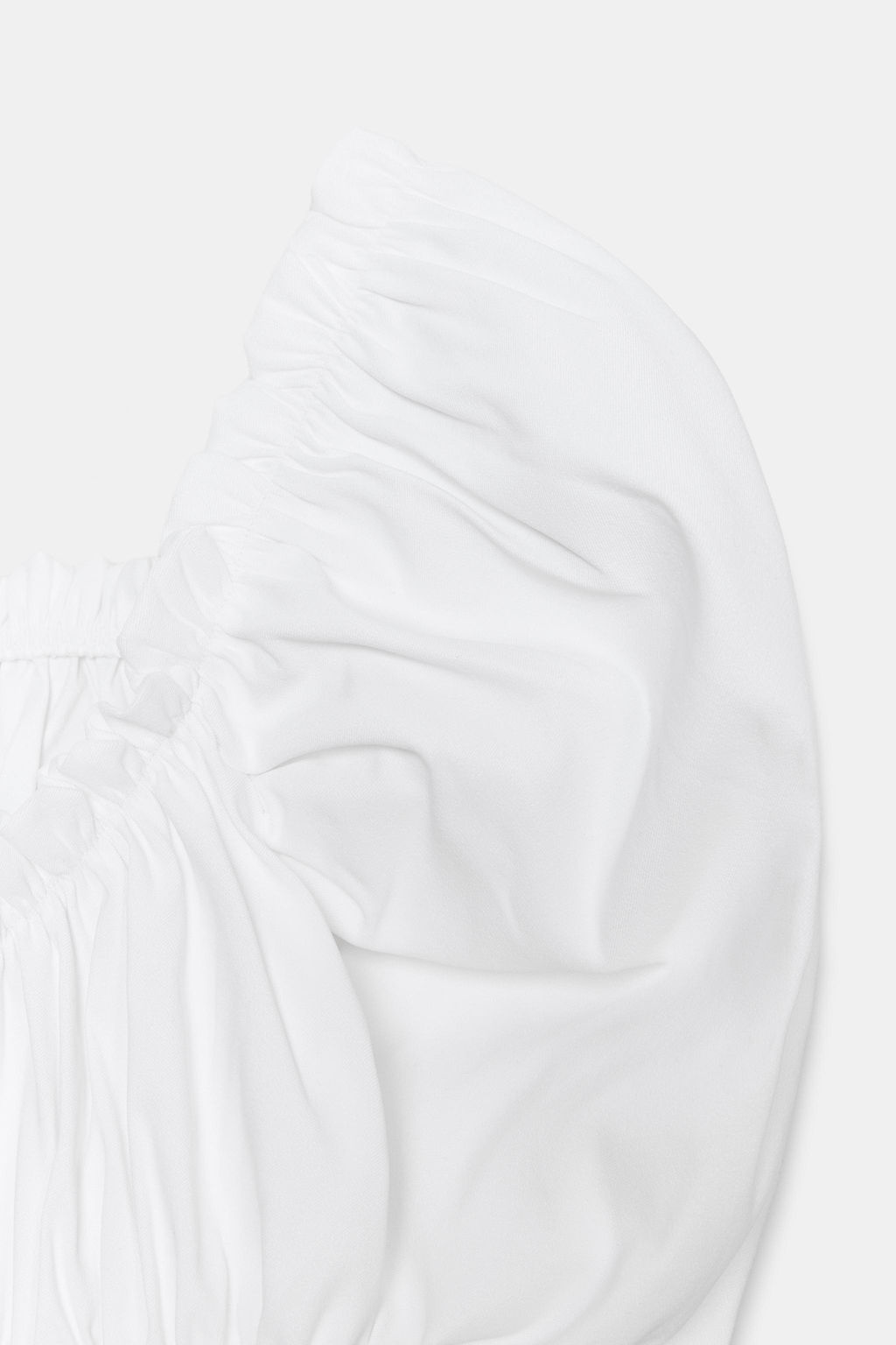 TOP FRUNCES MANGA ABULLONADA / Blanco - Zara фото 6