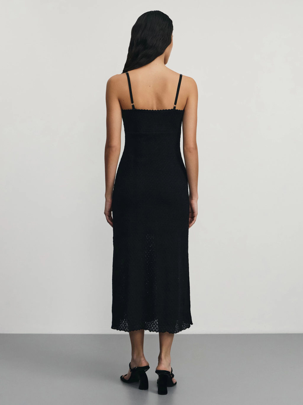 Платье миди из фактурной вязки / Zarina  фото 5