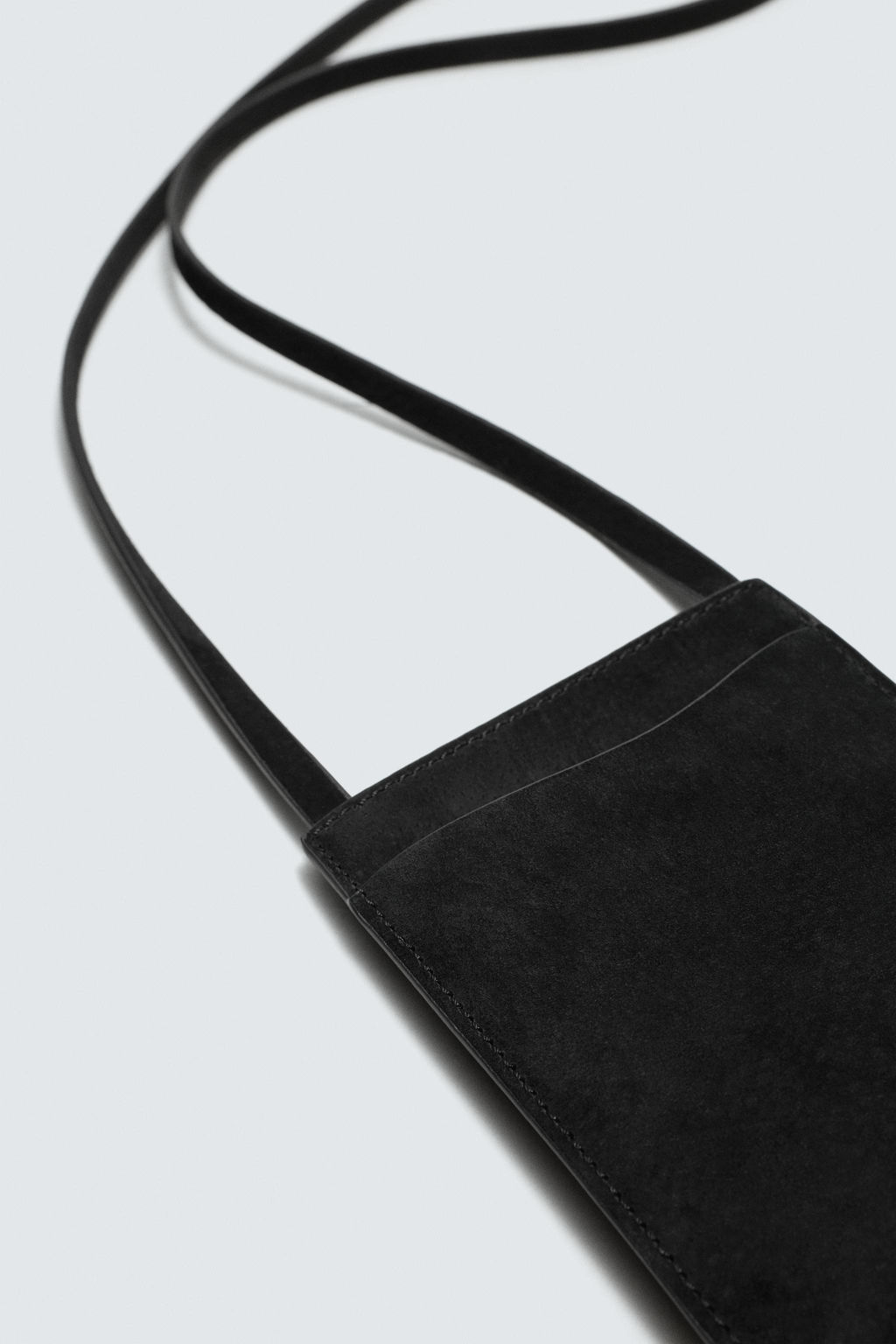 Сумка через плечо Zara Bandolera Piel черная кожаная