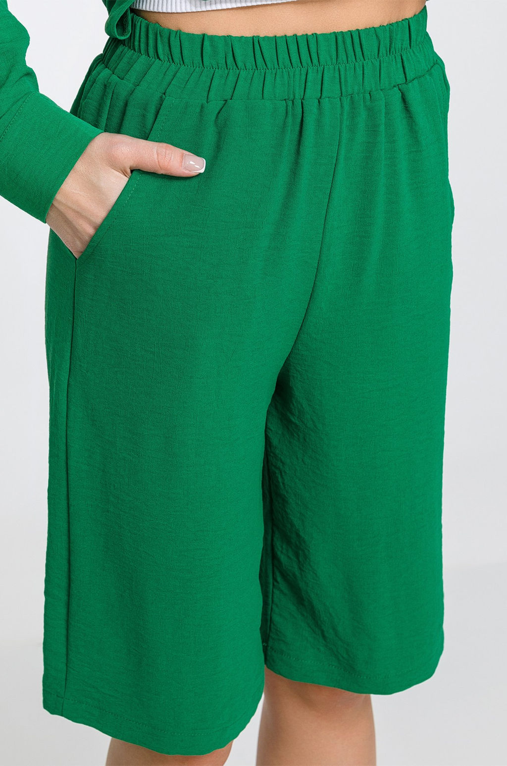 Женский летний костюм оверсайз из ткани-жатка Happyfox