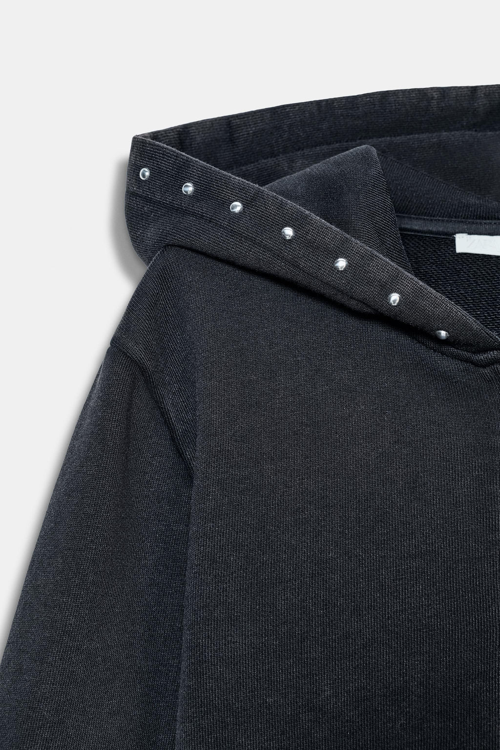 SUDADERA FELPA EFECTO LAVADO TACHAS / Carb?n - Zara фото 9