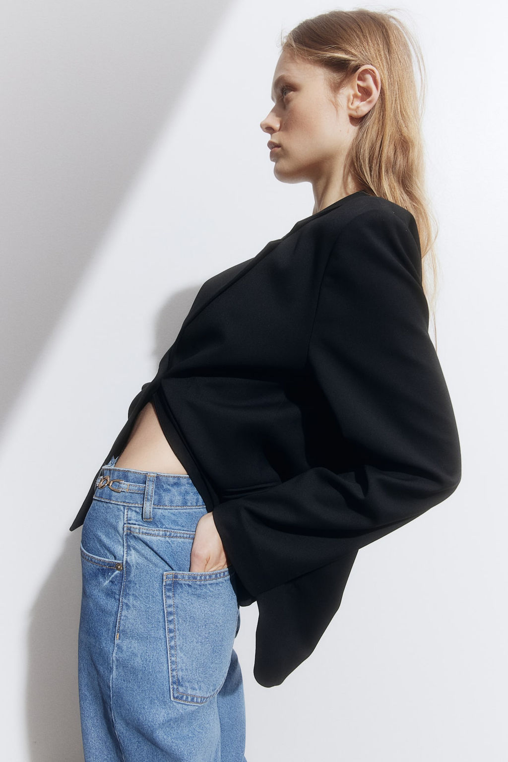 Vaquero pitillo con cadena decorativa - H&m фото 4