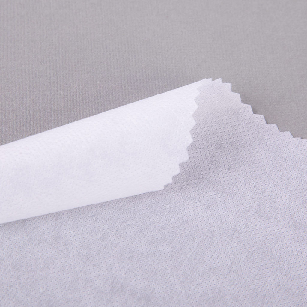 Нетканный материал (флизелин) Гамма неклеевой G-856-0 55 г/кв.м 5 100 см белый W