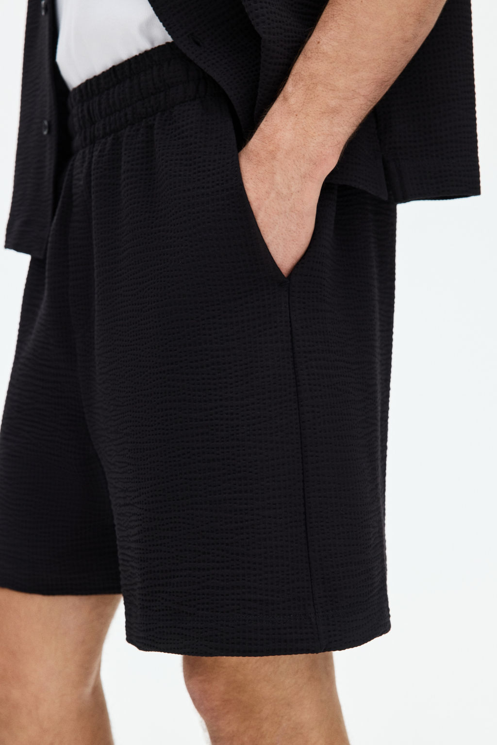 Pantal?n corto gofrado Relaxed Fit - H&m фото 9