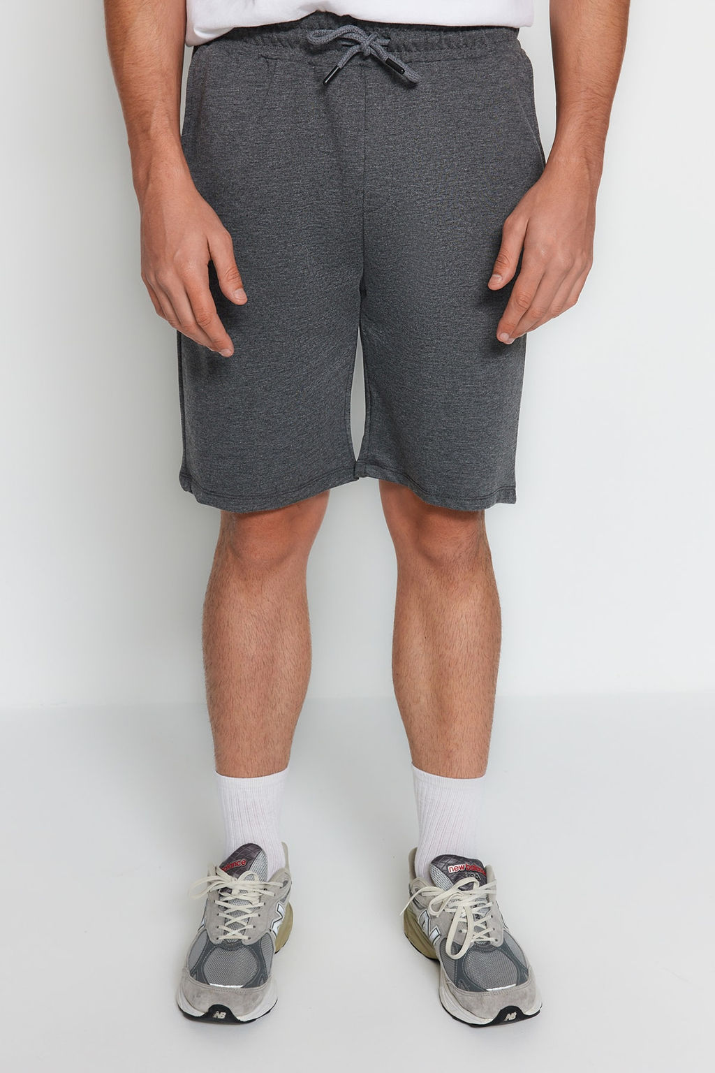 Antrasit Regular/Normal Kesim Basic Sort&Bermuda TMNSS20SR0068