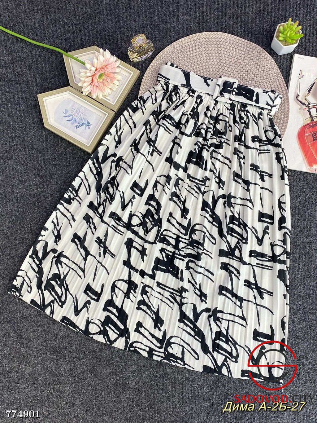 Женская юбка с принтом