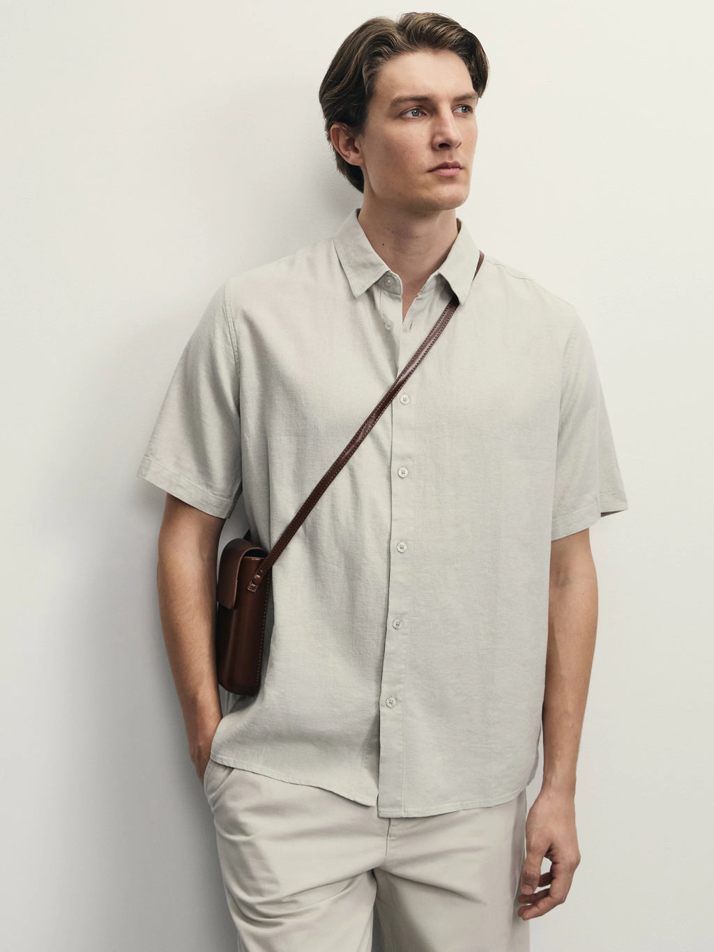 Рубашка regular fit со льном / Zarina