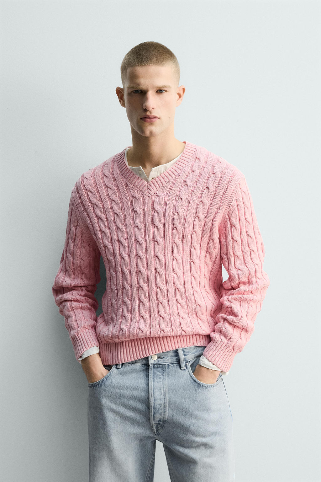 V-NECK CABLE KNIT JUMPER LIMITED EDITION - Zara фото 2