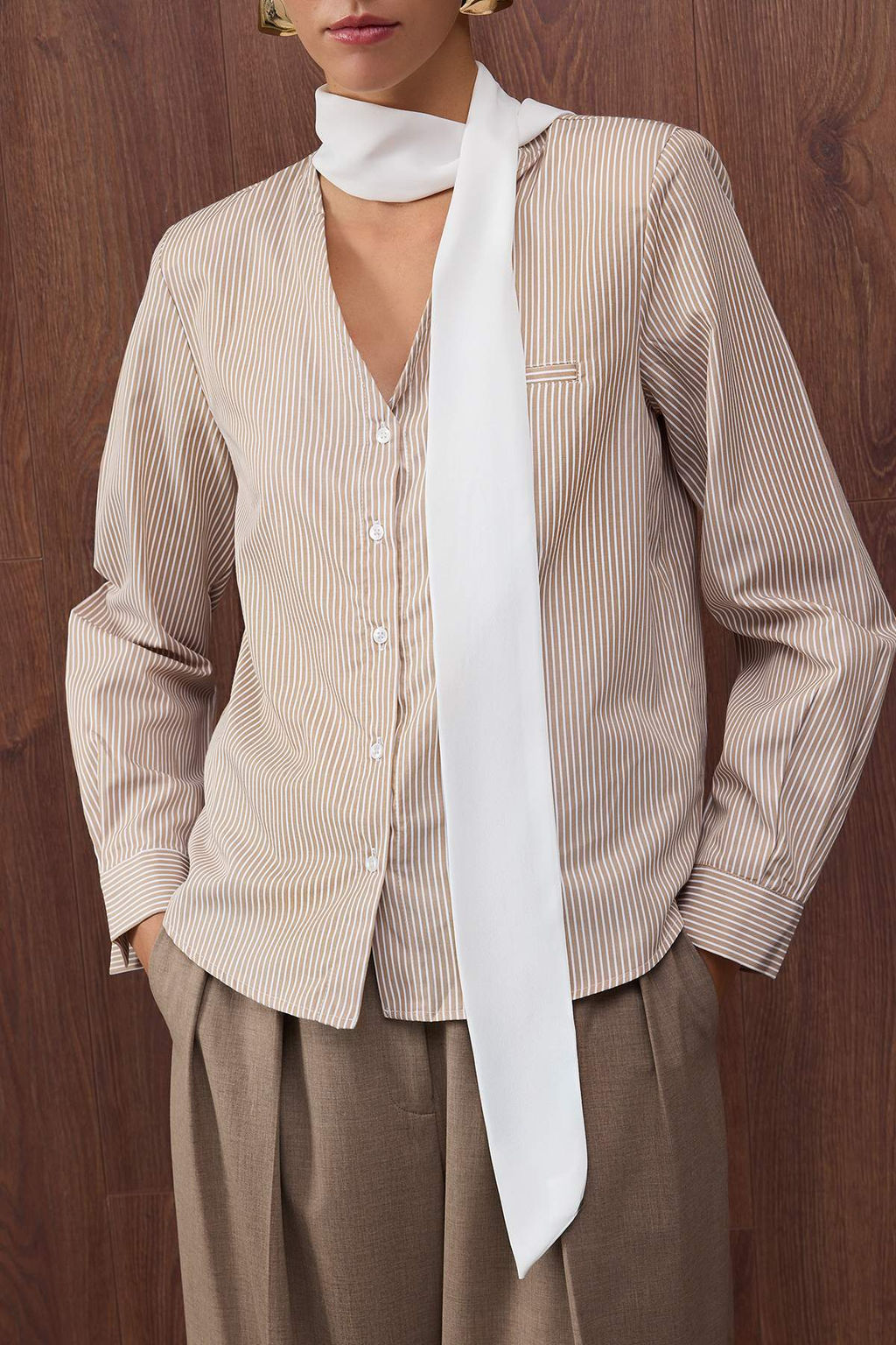 Bej Cizgili Sal Yaka Detayl? Gomlek TWOAW26GO00034 - Trendyolmilla фото 3