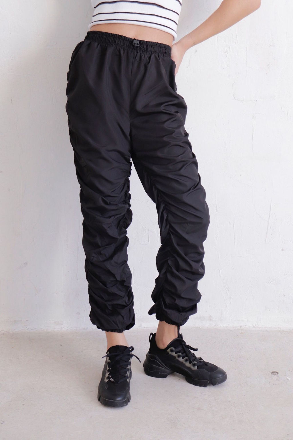 11571 Брюки-джоггеры чёрные - Martichelli фото 4