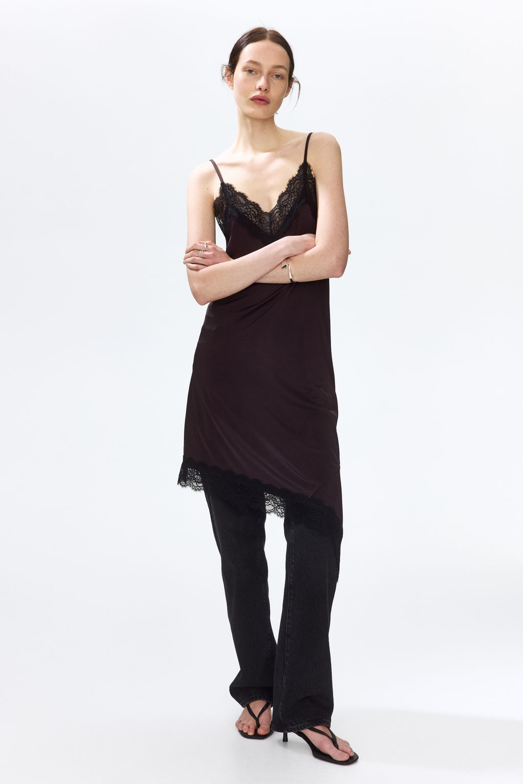 Vestido de tirantes con ribetes de encaje - H&m фото 12