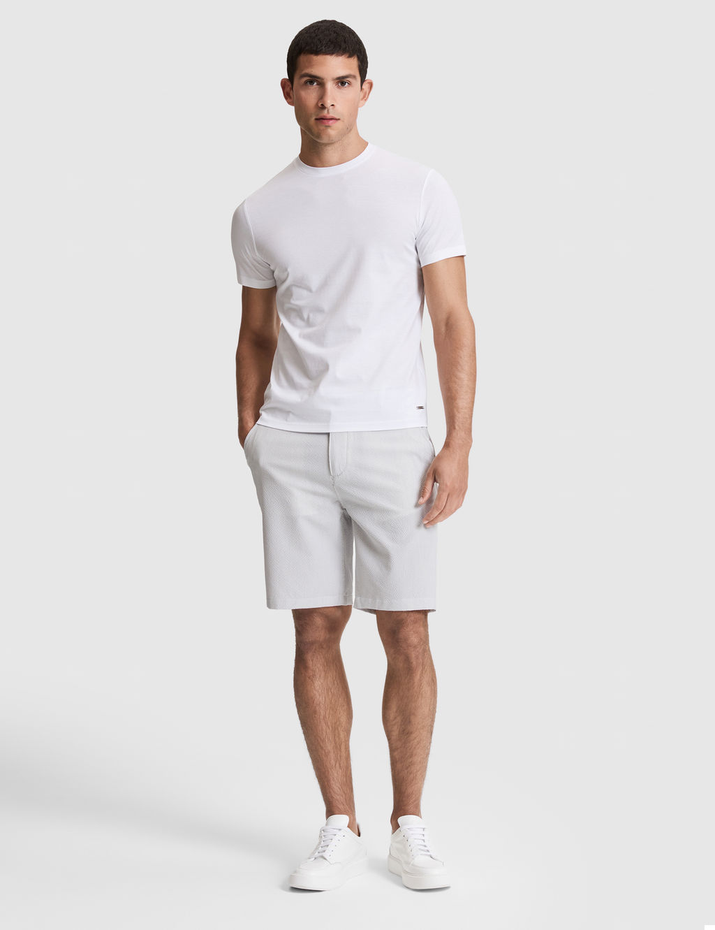 Beyaz Slim Fit %100 Pamuk Bisiklet Yaka Likral_ Basic Ti__rt