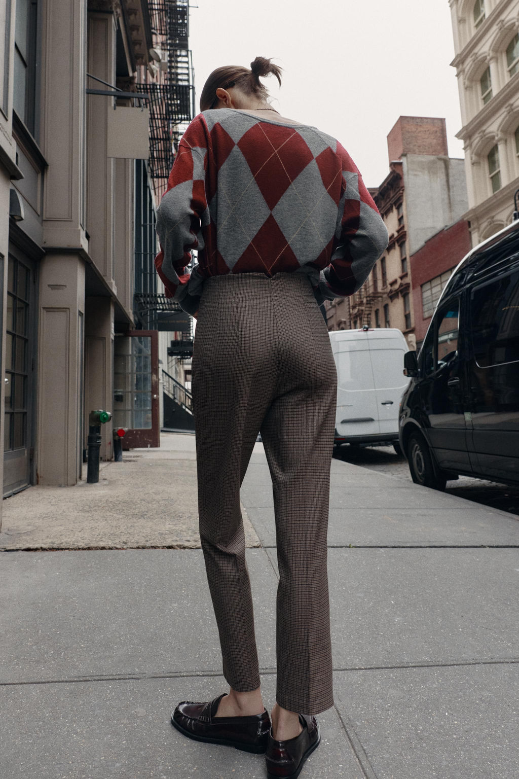 HIGH-WAIST CHECKED TROUSERS - Zara фото 4