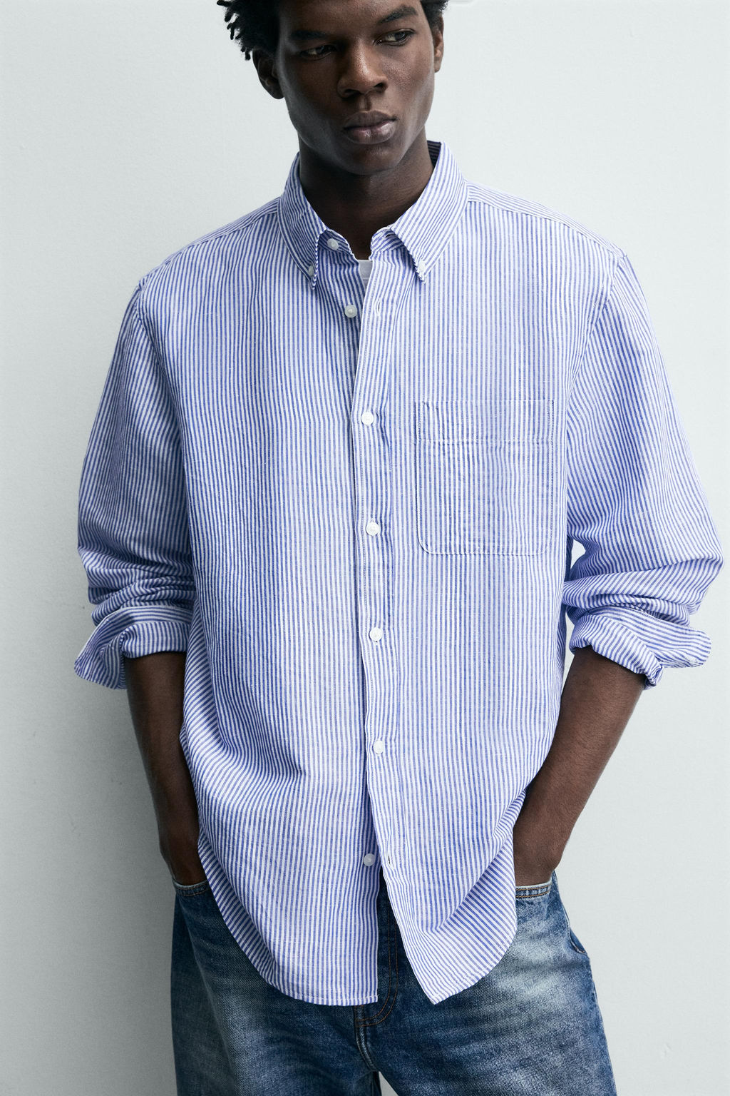 CAMISA REGULAR FIT LINO - ALGOD?N / Blanco / Celeste - Zara фото 5