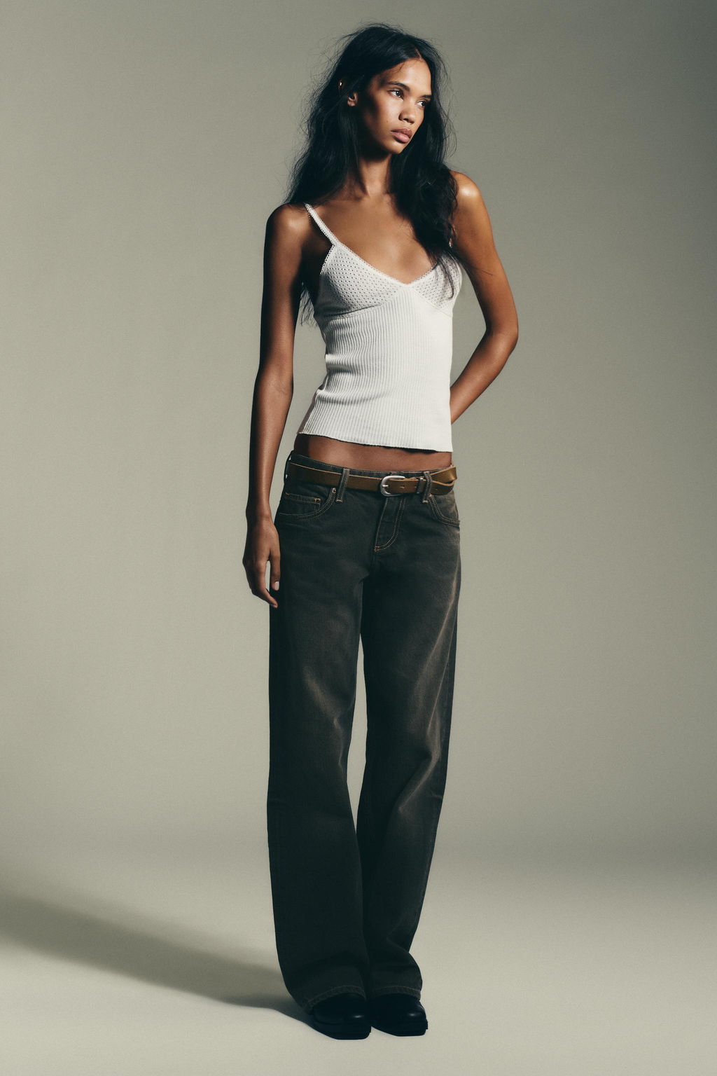 TRF LOW-RISE WIDE-LEG JEANS