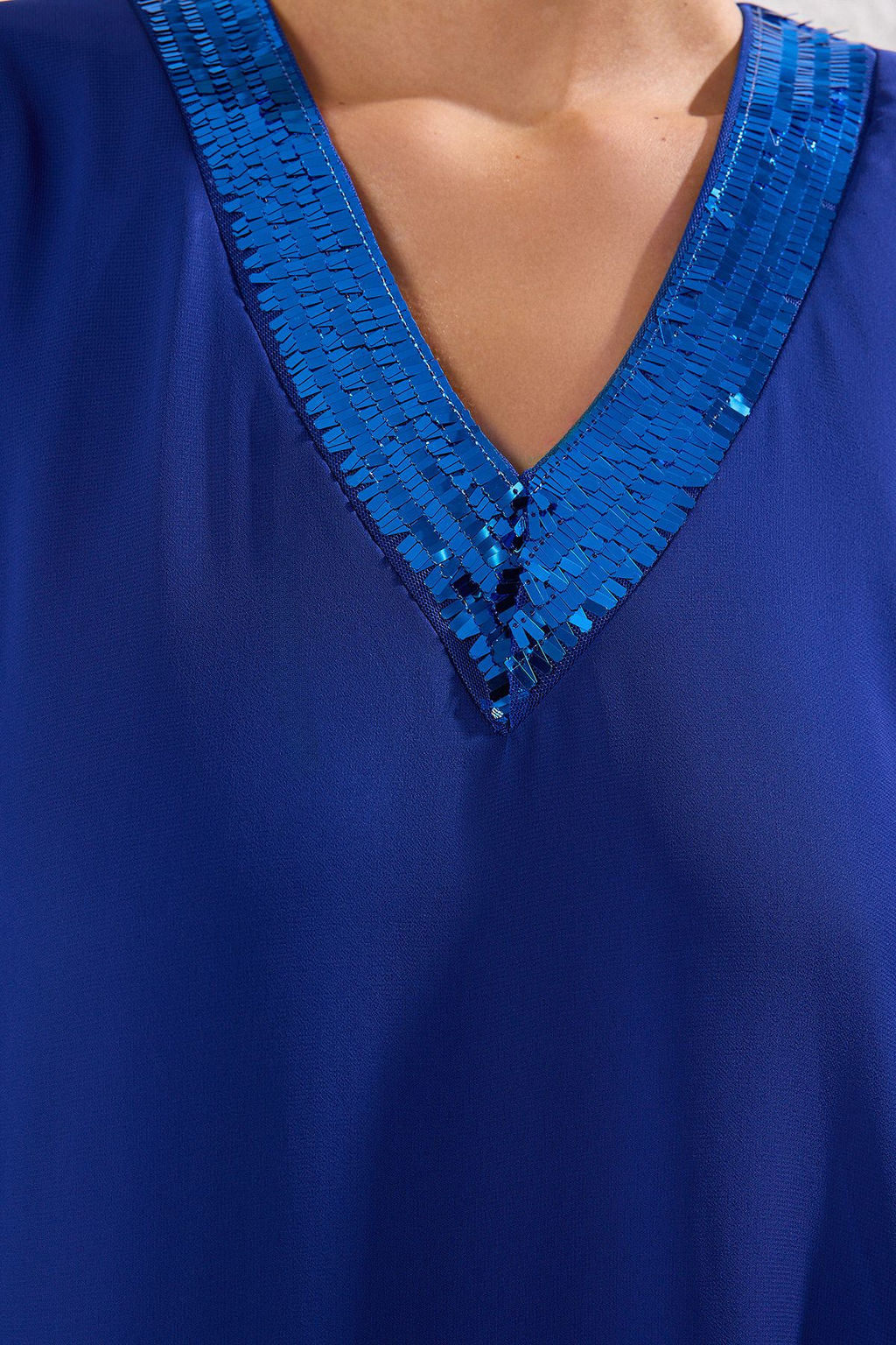 TRENDYOLMILLA Saks Payet Detayl? Par?lt?l? Sifon Dokuma Elbise TPRSS25EL00130  фото 3