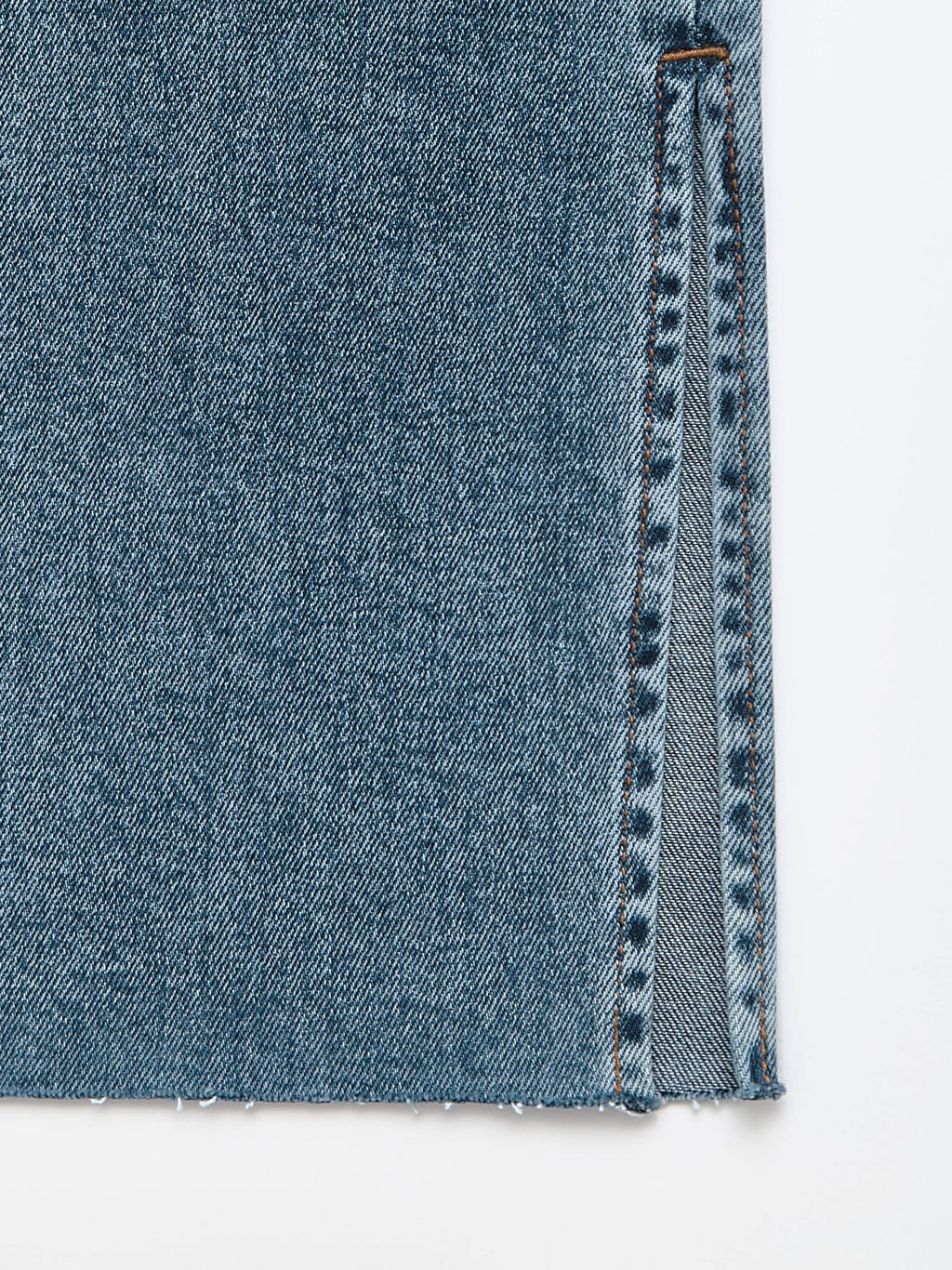 CONTE CON-738 Джинсы straight c разрезами и необработанным краем blue - Conte elegant фото 10