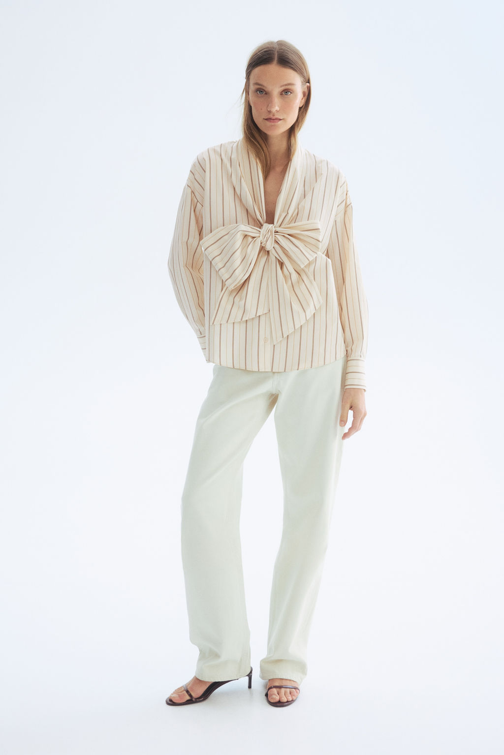 Camisa de popelina con cierre de lazada - H&m фото 4