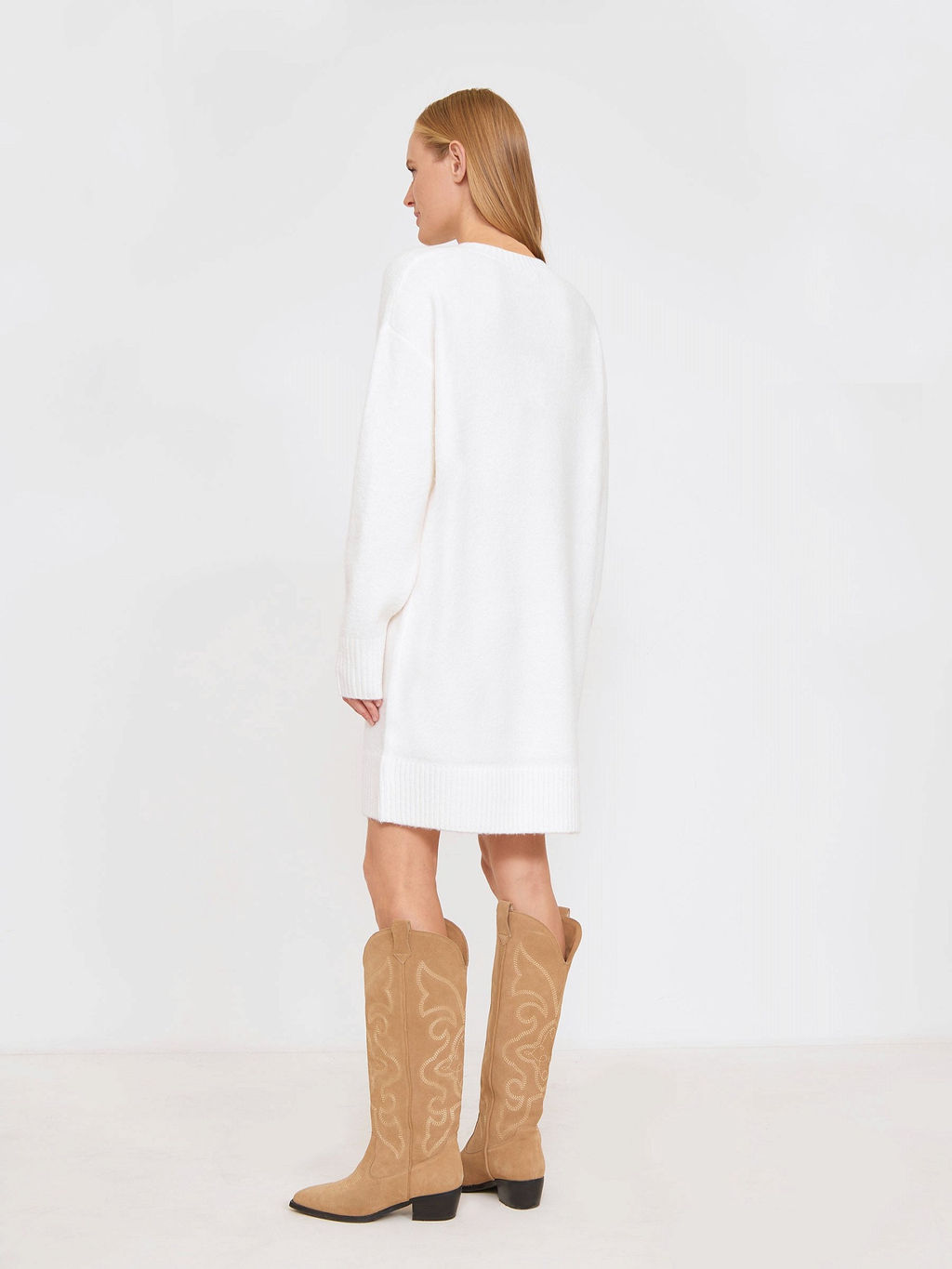 Платье вязаное PL1416/blanche - Emka фото 5