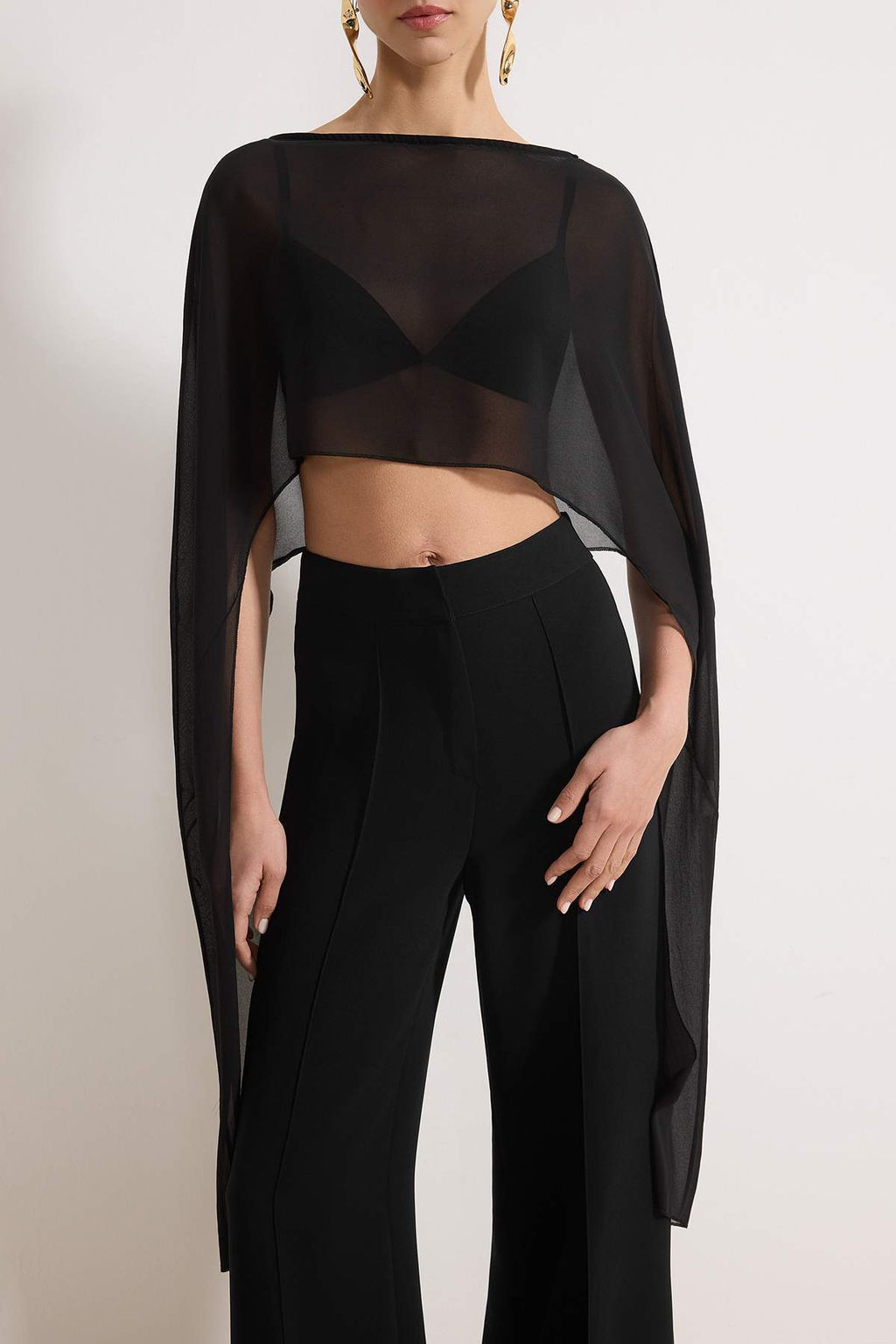 Siyah Asimetrik Kesim Astars?z Sifon Pelerin Party Bluz TPRSS26BZ00055 - Trendyolmilla фото 3