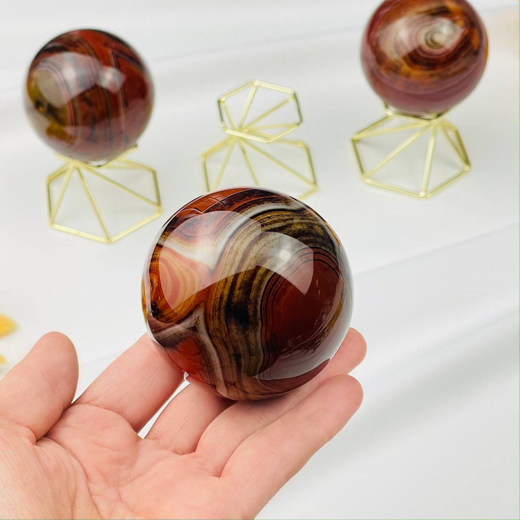 Шар из Агата