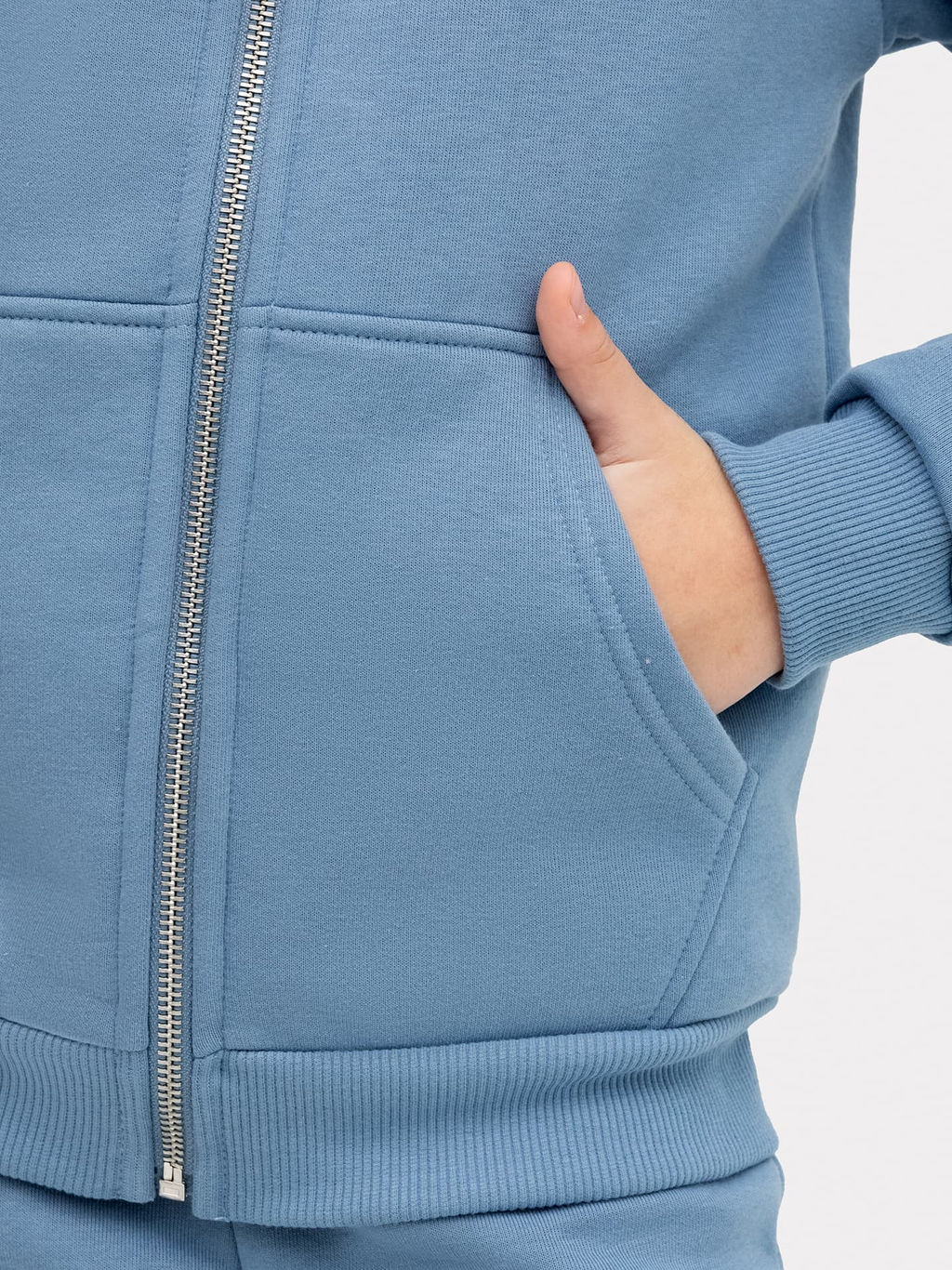 Комплект для девочек (жакет, брюки) в туманно-голубом цвете - Mark formelle фото 5