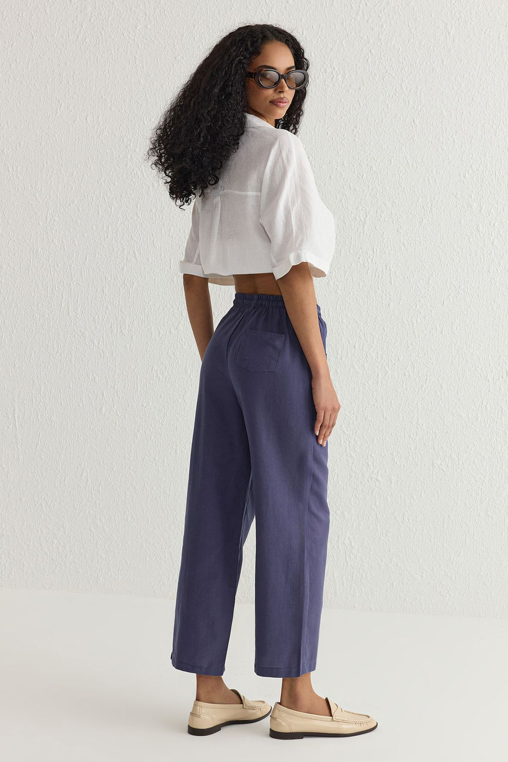 TRENDYOLMILLA Indigo Keten Icerikli Beli Lastikli Straight/Duz Kesim Dokuma Pantolon TWOSS25PL00016 фото 9