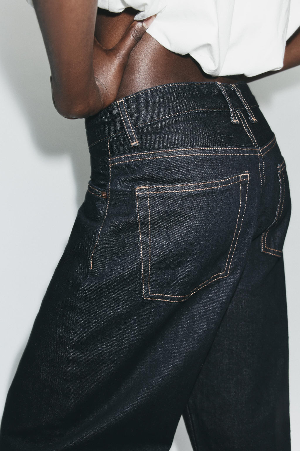 JEANS TRF BARREL TIRO ALTO / ?ndigo oscuro - Zara фото 5