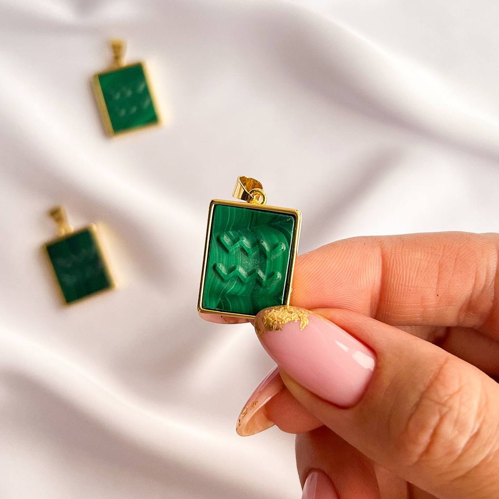 Кулон со знаком зодиака "Водолей" из Малахита